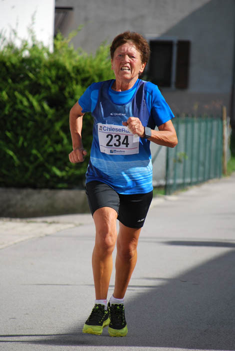28-ornella-bonecher